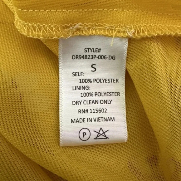 Lush Dress Women’s Size S Yellow Floral V Neck Pullover Floral Dress Sle… - Picture 5 of 6